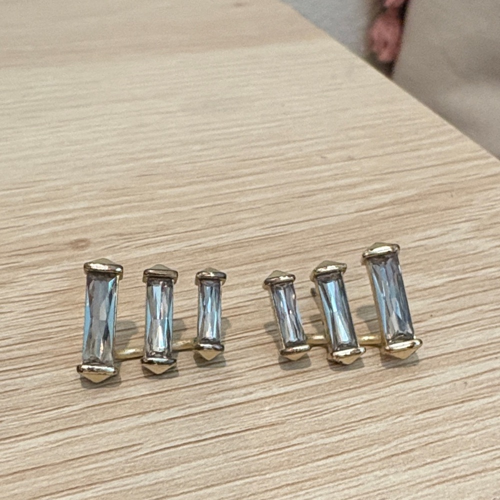 Kendra Scott Clear Baguette Stone Gold Ear Climbers